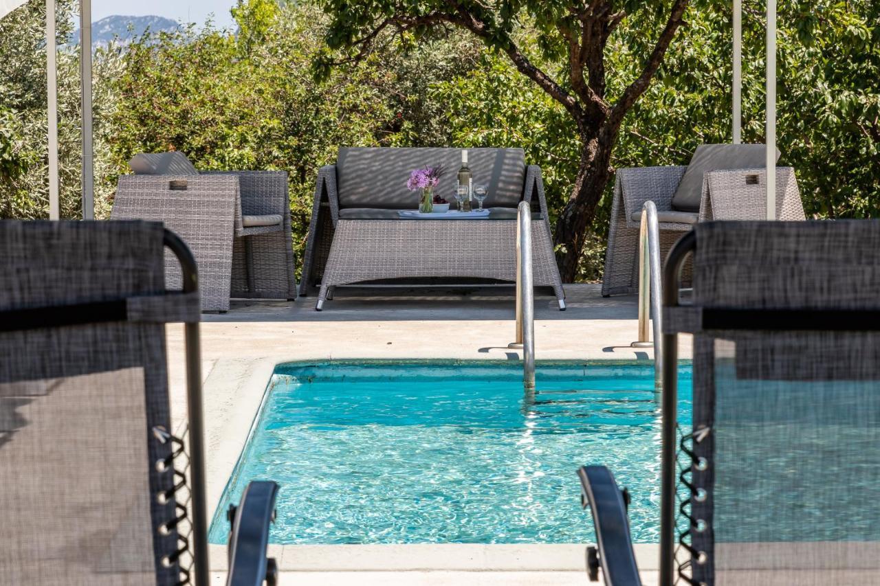 Vainas Belvedere Villa سكوبيلوس تاون المظهر الخارجي الصورة